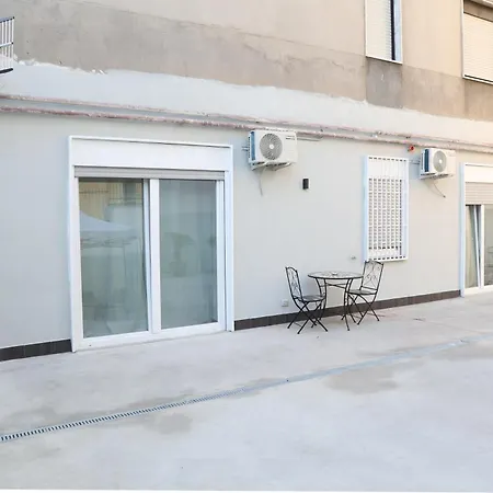 Spend Night Gasthuis