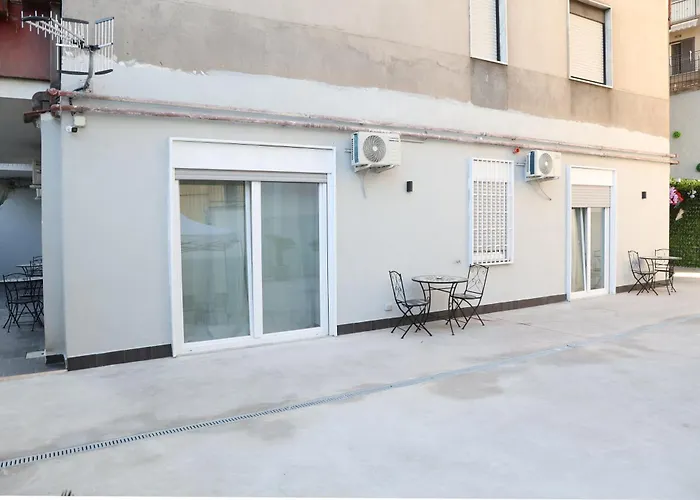 Spend Night Gæstehus