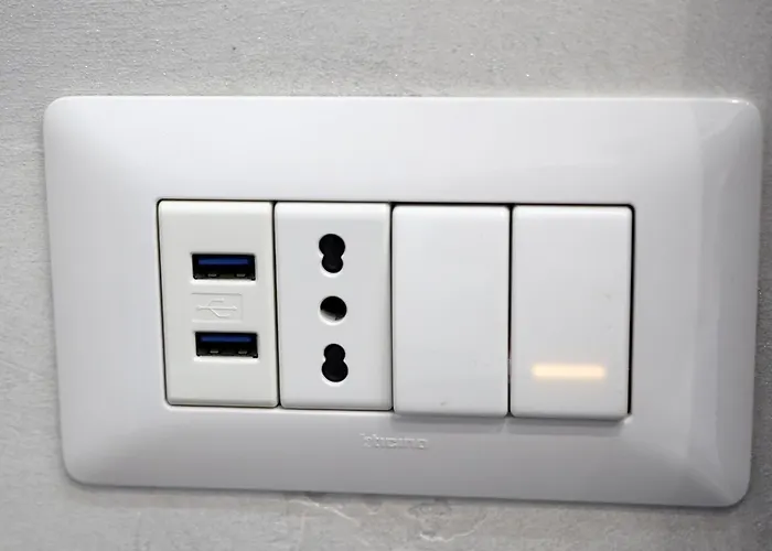 Spend Night 3* Napoli