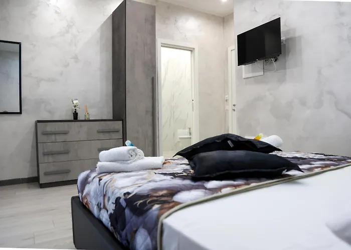 Spend Night Gæstehus Napoli