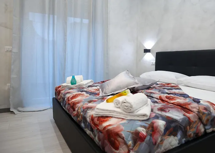 Spend Night 3* Napoli