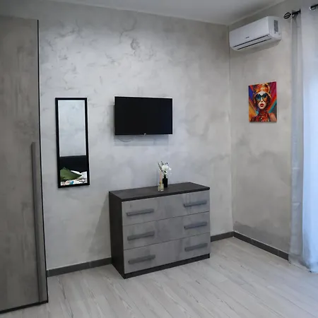 Spend Night Guest house